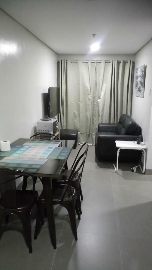 Baguio Central Apartment By Goshenland Baguio City Ngoại thất bức ảnh